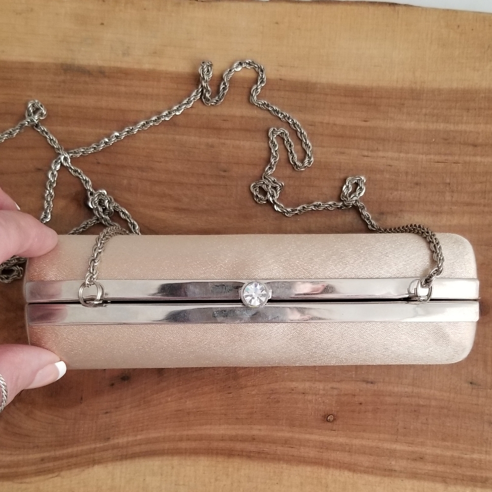 Cache Evening Bag - Picture 3 of 10